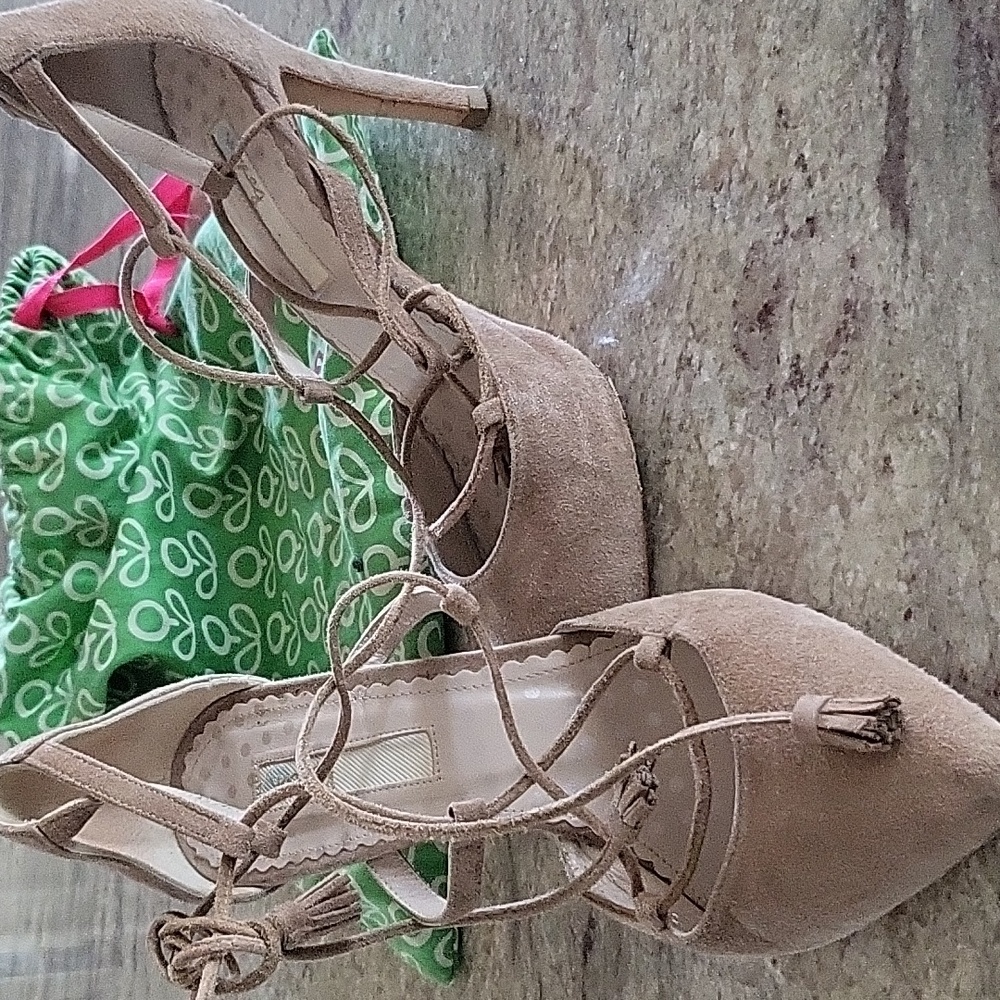 EUC - BODEN heels- EU size  38/ US size 7.5, Beige Suede, 3.5 inch heel